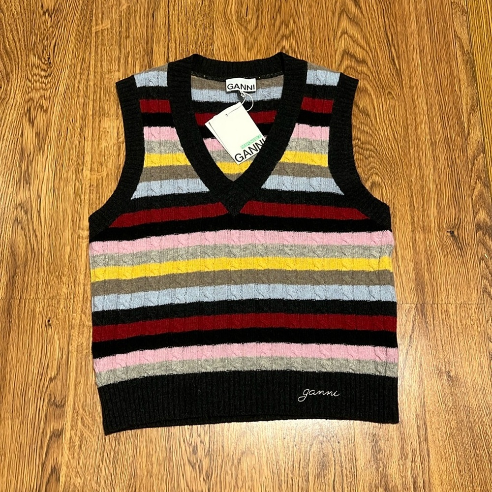 Ganni Women Wool V-Necked Vest